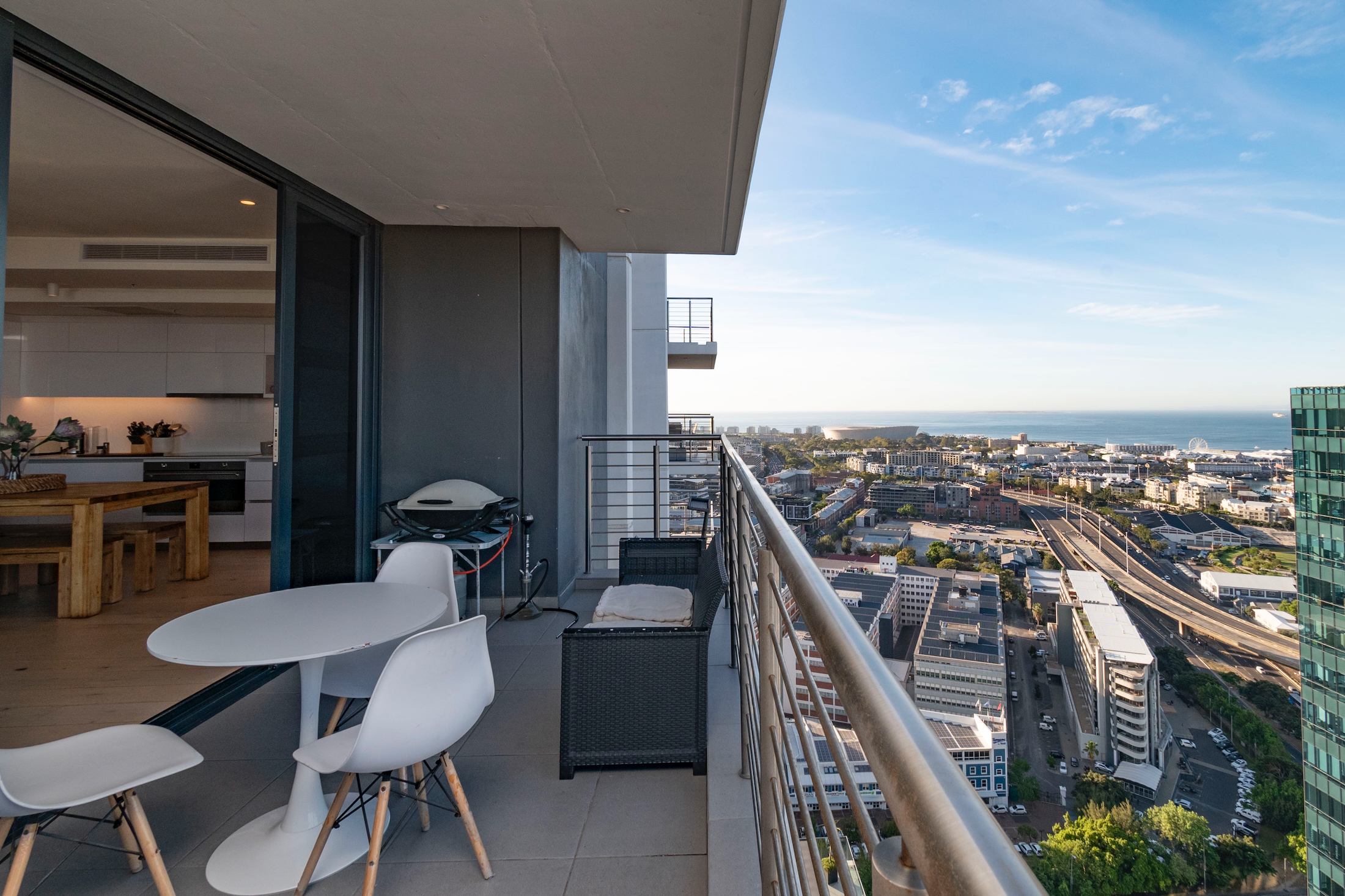 2 Bedroom Property for Sale in Cape Town City Centre Western Cape